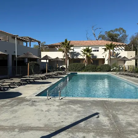 Design Front De Classe 3 Etoiles