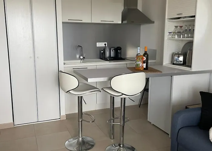 Design Front De Classe 3 Etoiles Daire