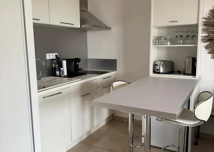 Design Front De Classe 3 Etoiles Daire