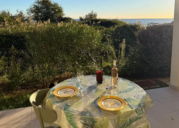 Design Front De Classe 3 Etoiles Daire